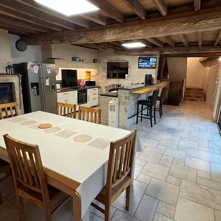 Corps De Ferme Bourguignon Villa Nitry Exterior photo